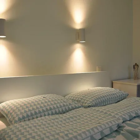 Villon Apartmanhaz Apartament Balatonlelle
